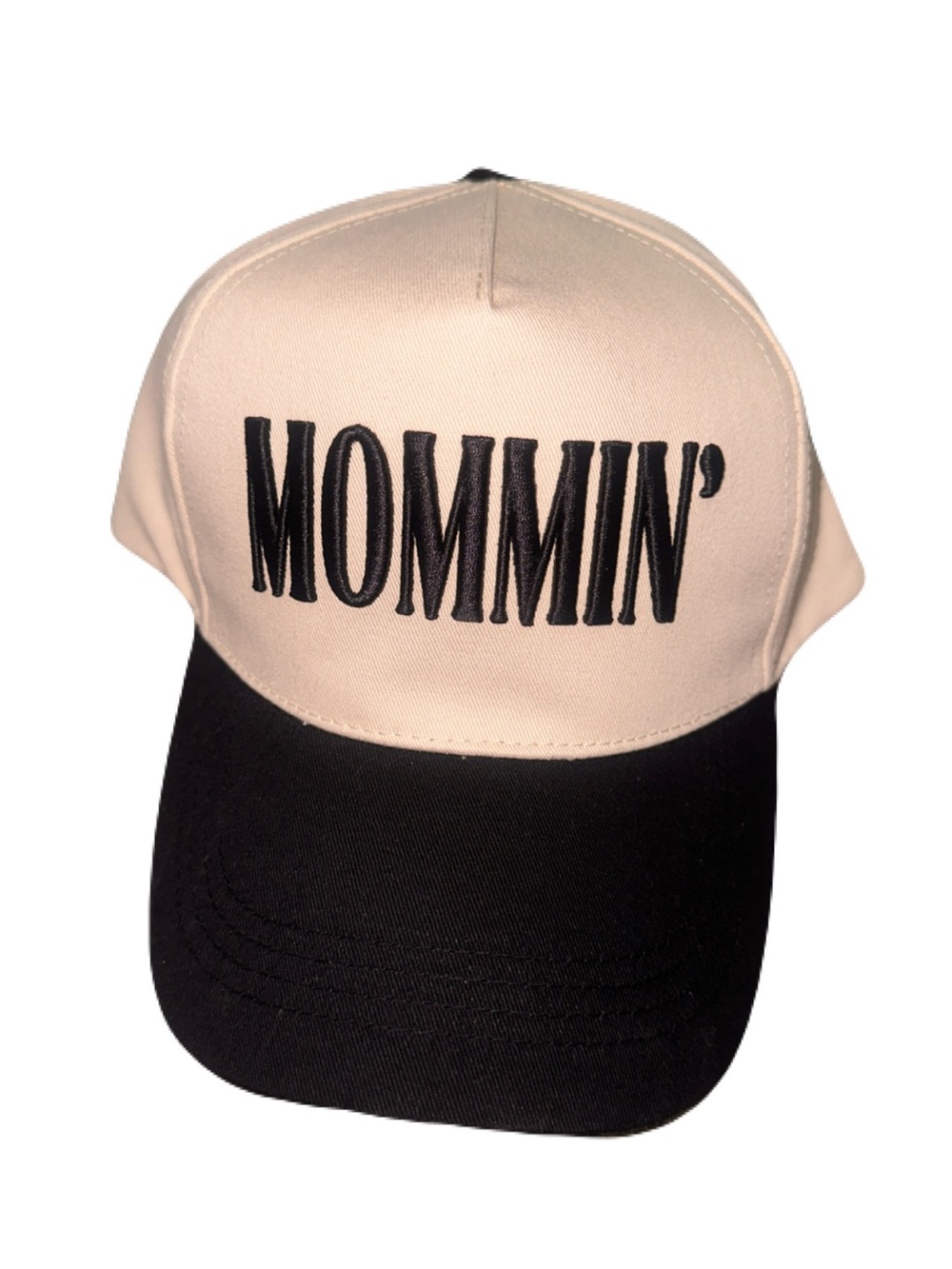 Mommin Baseball Cap NEW